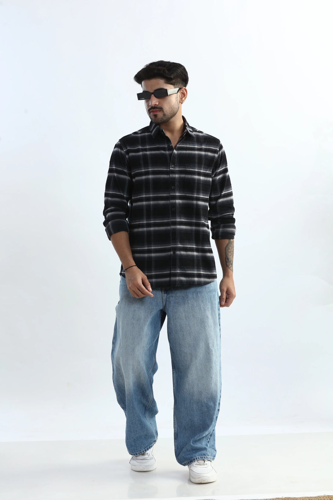 XKIND BLACK FINE CORDUROY CHECKS REGULAR FIT SHIRT