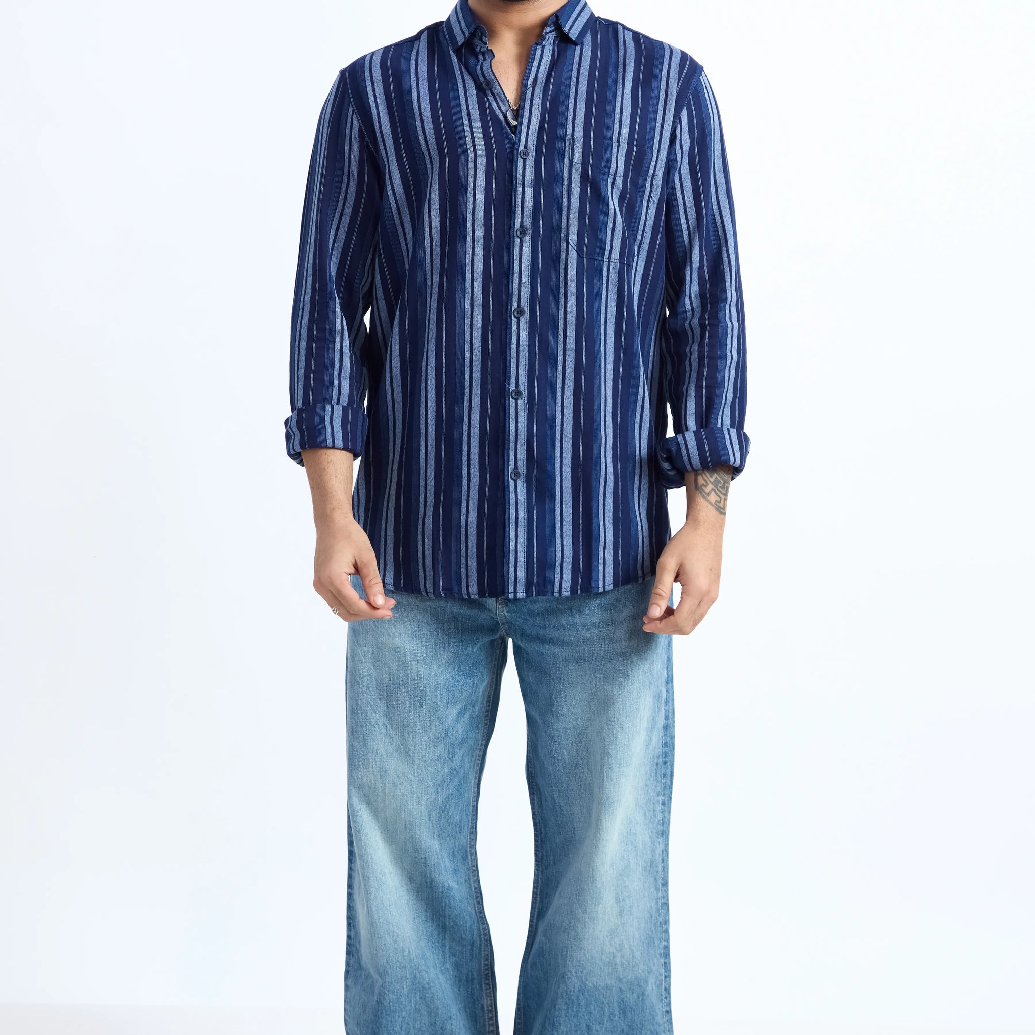 JONESBURG MEN'S INDIGO STRIPES REGULAR FIT SHIRT