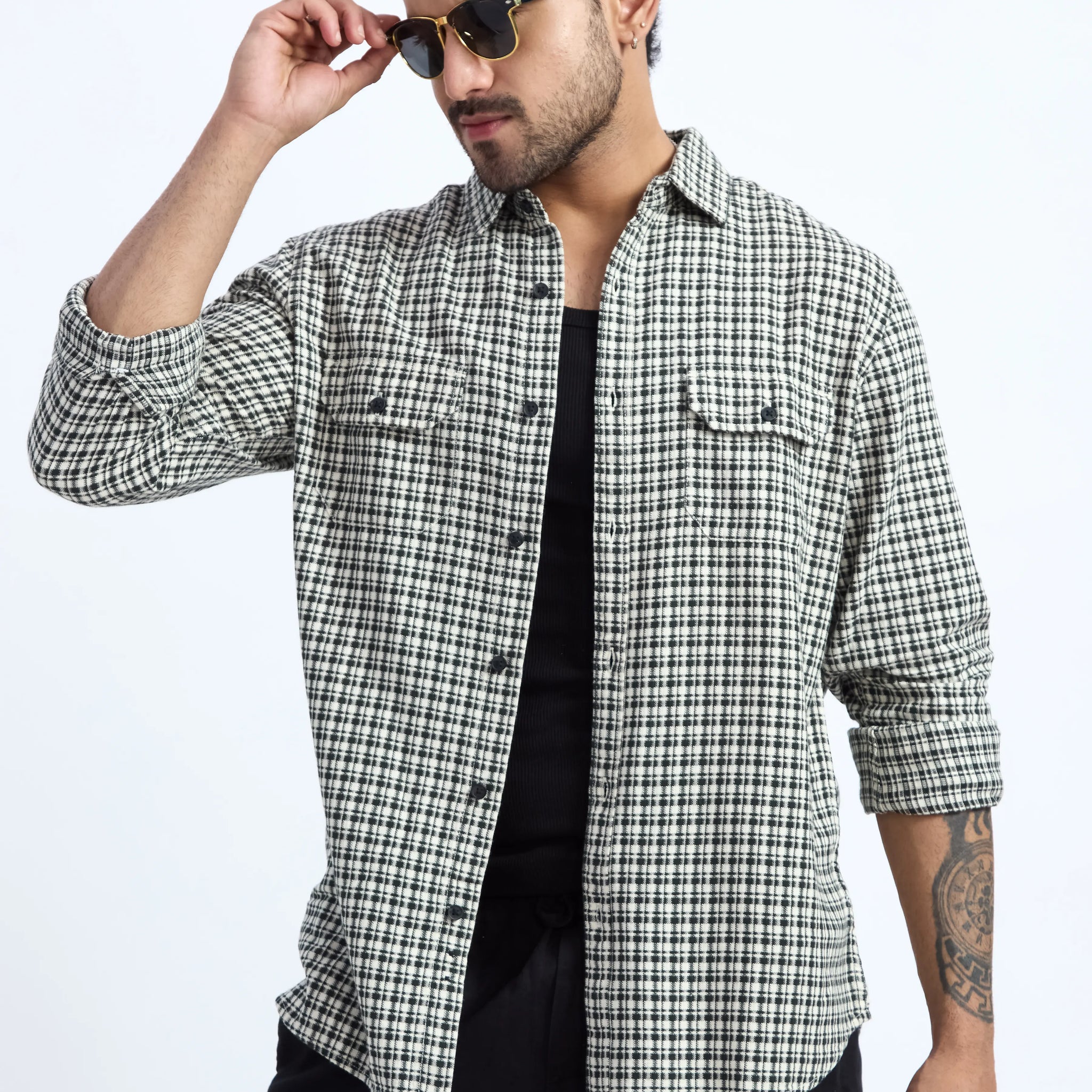 XKIND WHITE STRIPES REGULAR FIT SHIRT