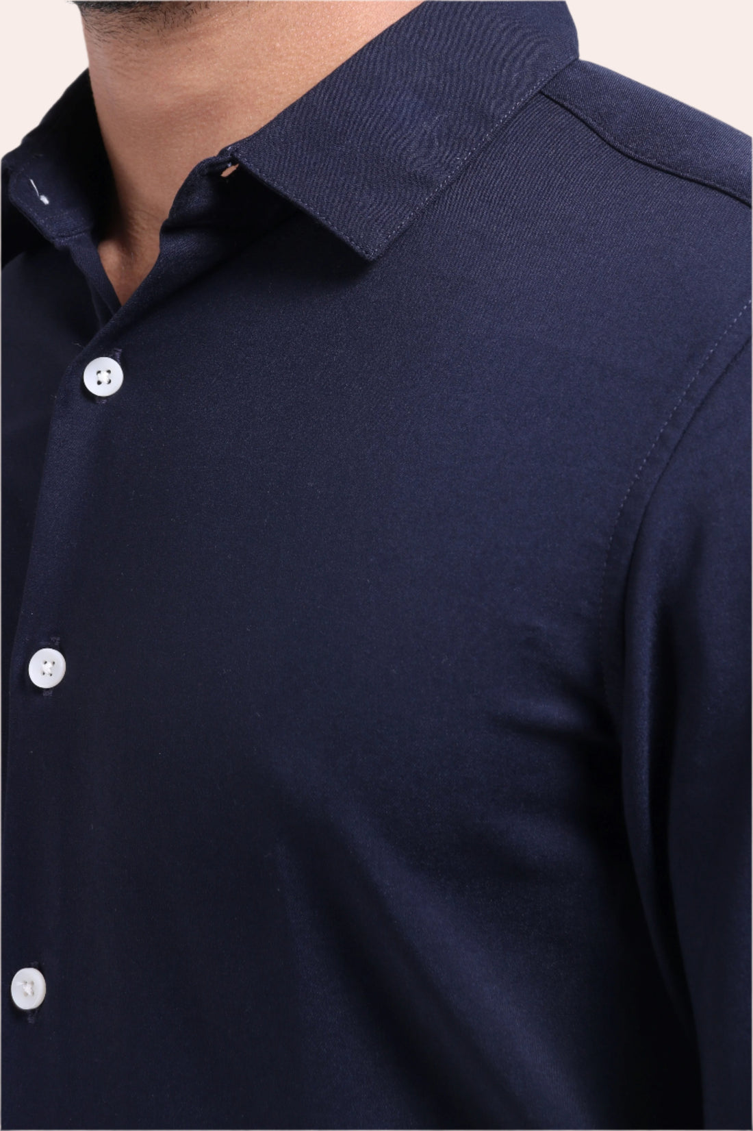 XKIND MEN'S NAVY BLUE STRETCH PLAIN SLIM FIT SHIRT