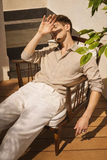 KHAKHI CHAMBRAY REGULAR FIT SHIRTS