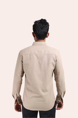 XKIND MEN'S BEIGE TEXTURED SLIM FIT SHIRT