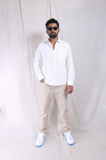 XKIND MEN'S WHITE CORDUROY REGULAR FIT SHIRT