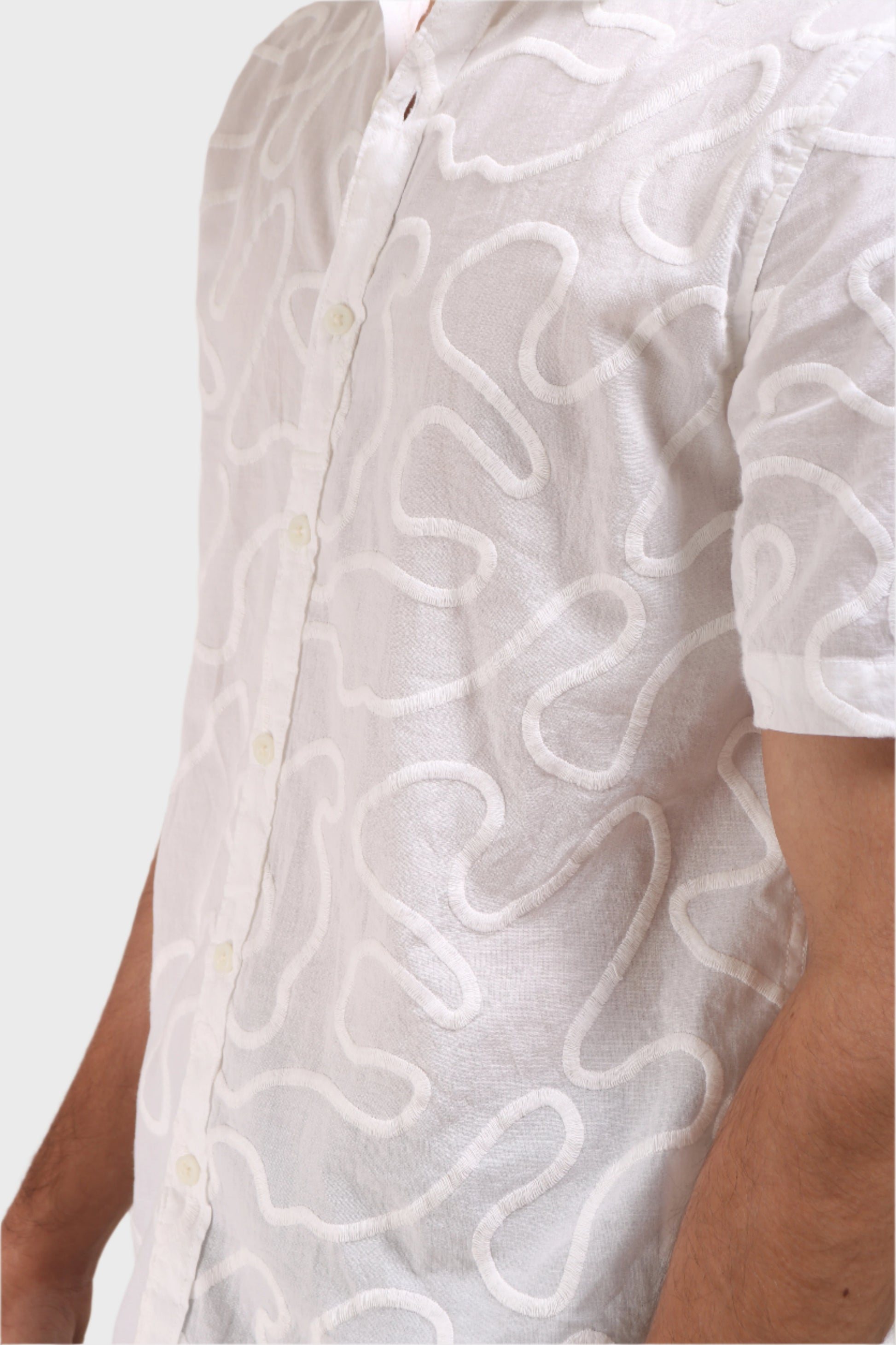 XKIND WHITE EMBROIDERED RELAXED FIT SHIRT - XKIND