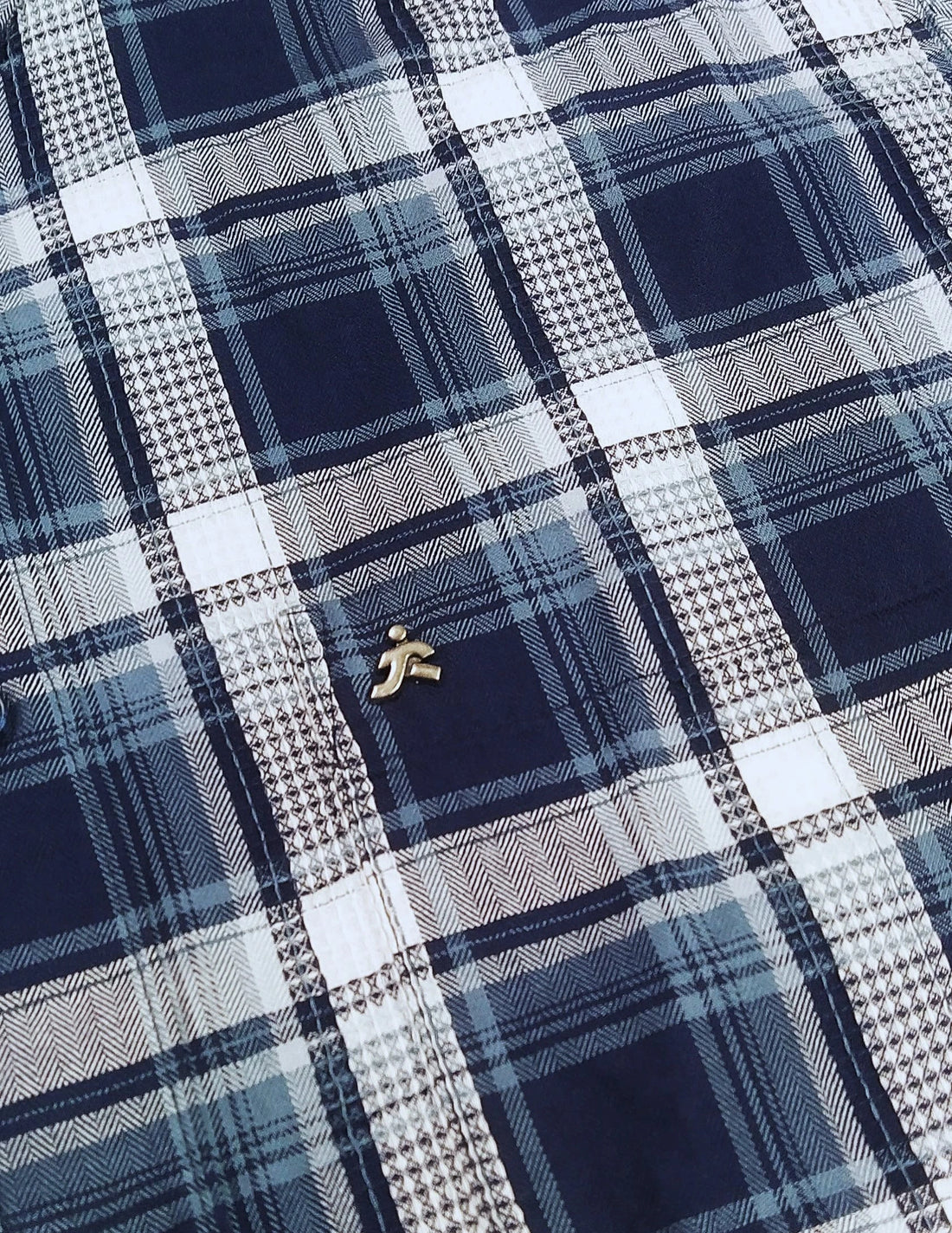 XKIND'S NAVY CHECKS REGULAR FIT CASUAL SHIRT