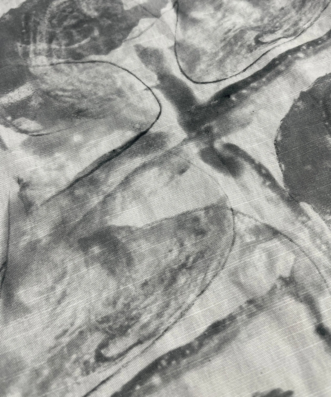 XKIND'S SLIM FIT WHITE PRINTED SHIRT