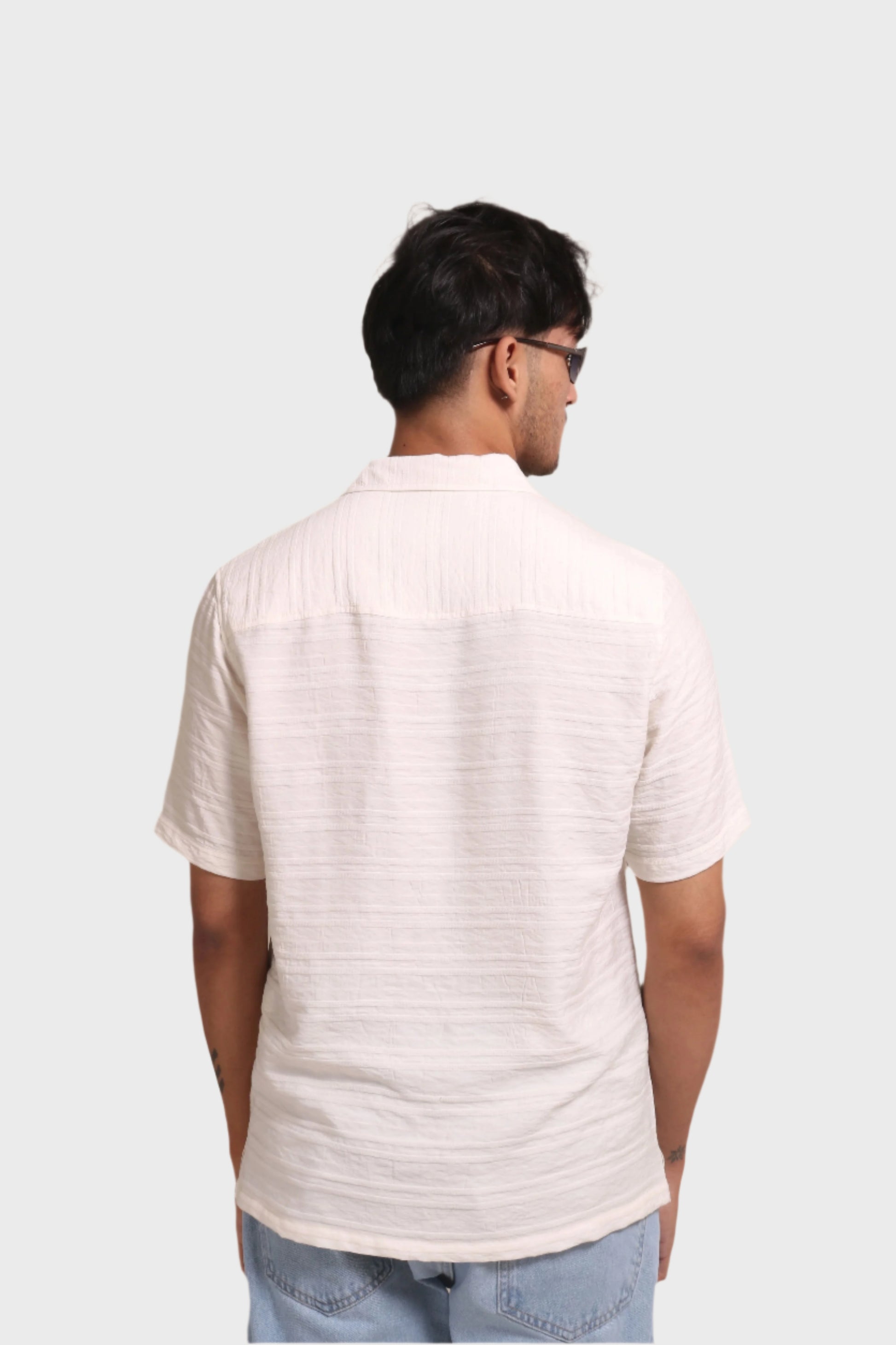 WHITE HORIZONTAL RELAXED FIT SHIRT - XKIND