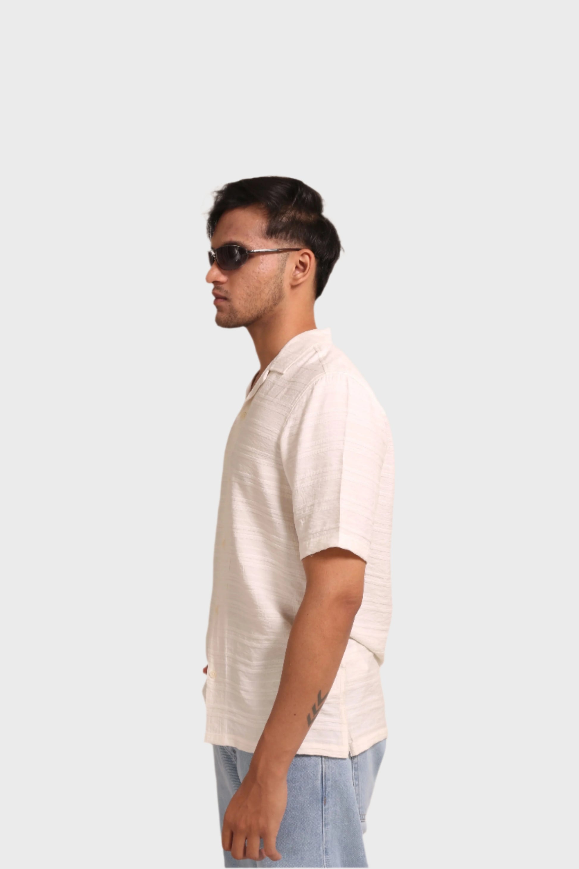 WHITE HORIZONTAL RELAXED FIT SHIRT - XKIND